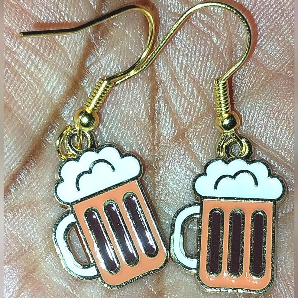 Retro Hand CRAFTED Retro Beer Cocktail Earring - Picture 4 of 5